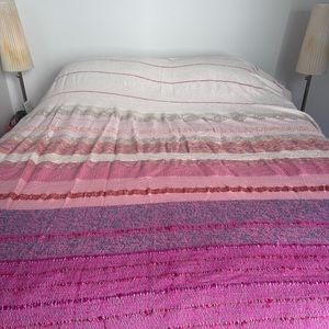 Woven Multicolor DUVET
